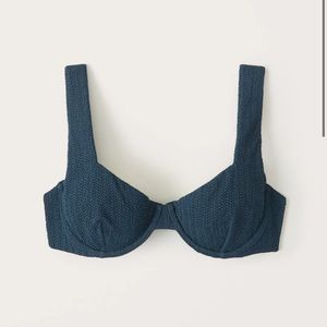 Wide-strap Underwire Bikini Top